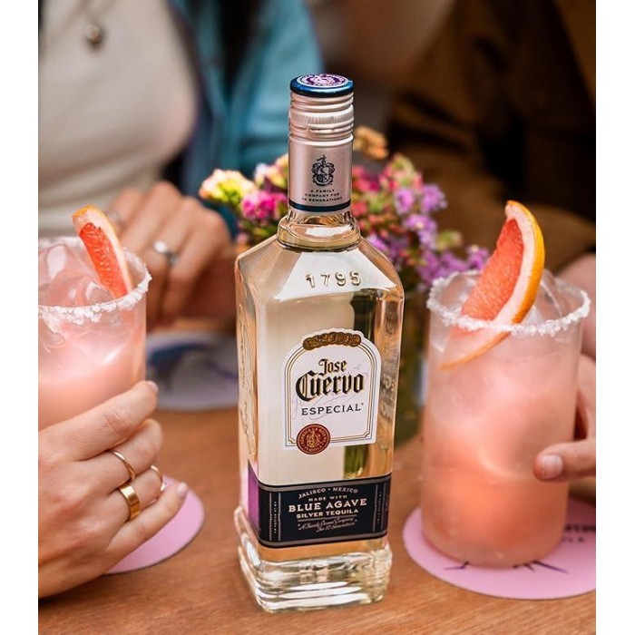 JOSE CUERVO SILVER TEQUILA 0.7L